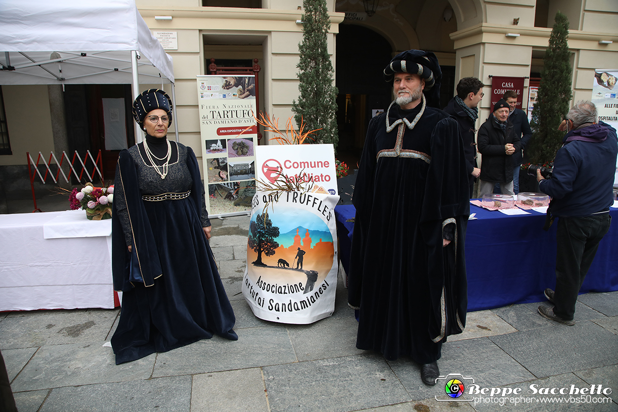 VBS_6641 - Fiera dei Santi - 12.ma Fiera Nazionale del Tartufo.jpg